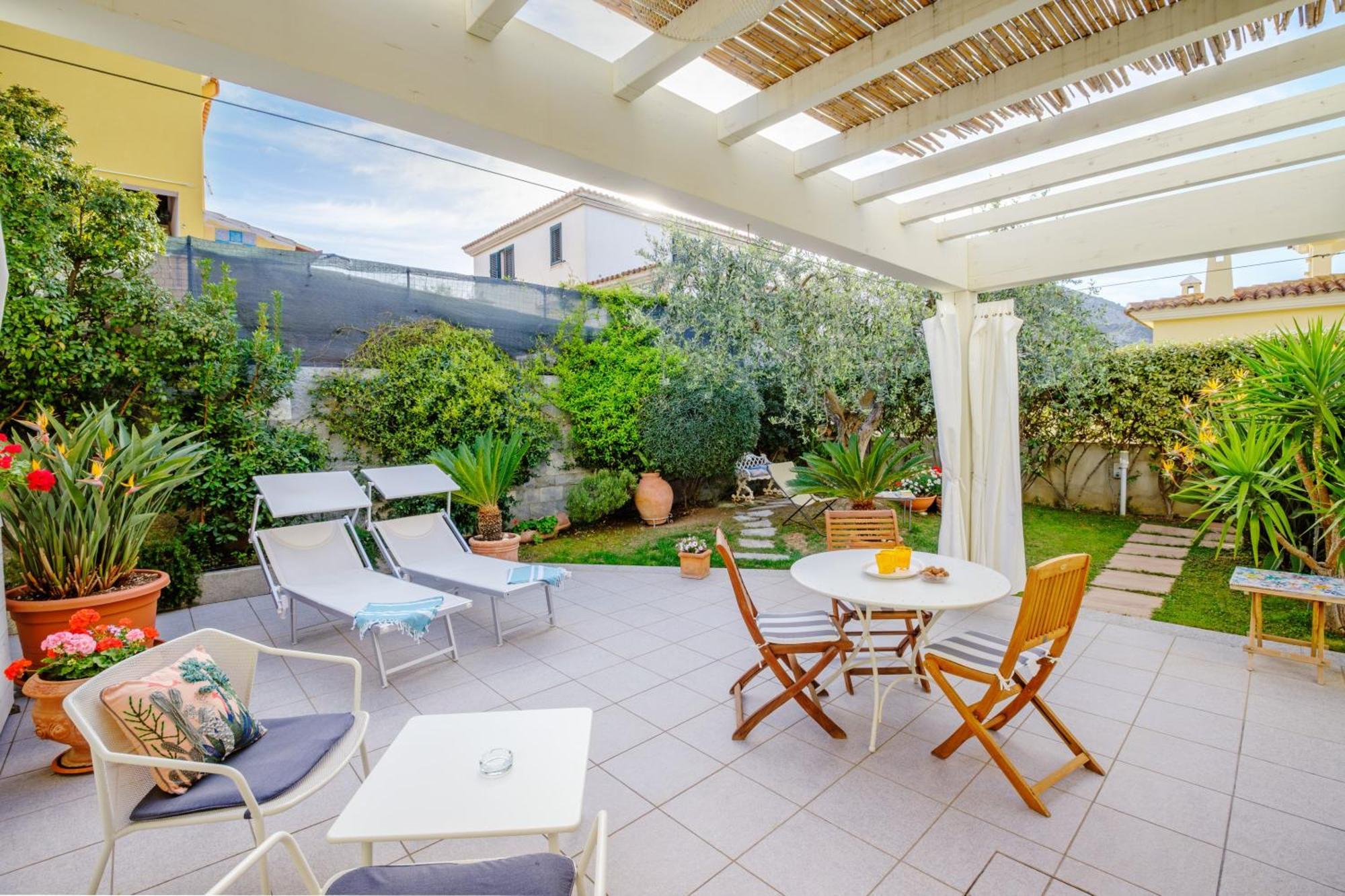 Orosei Home Holidays - Rimediu ภายนอก รูปภาพ
